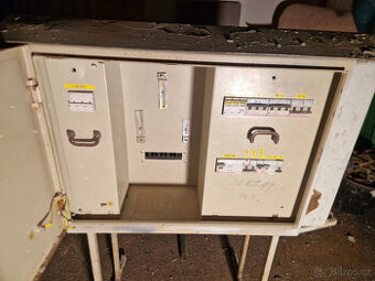 stavební rozvaděč