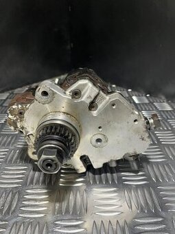 //Vstřikovací Čerpadlo Mercedes OM640 Bosch//