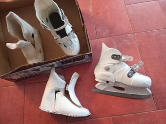 Prodám dívčí brusle vel. 32 - 35 za 200,-