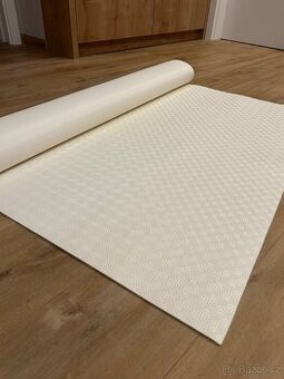 MULTON - podložka pod ubrus