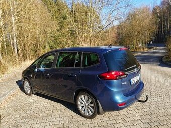 Prodám 7 místný Opel Zafira C Tourer 1,4 benzin