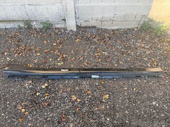 Pravý plastový práh BMW G11 (7)