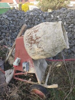 Stavební míchačka