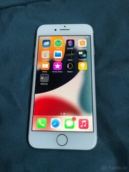 Apple iPhone 7 32GB Krásný