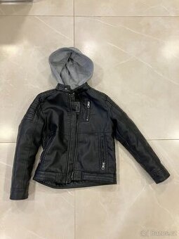 Stylová chlapecká koženková jarní bunda vel. 140 - 7.2