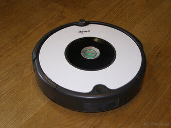 Robotický vysavač Roomba 605
