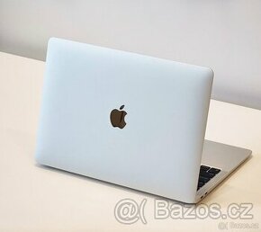 Nový MacBook Air 13” M1 8GB RAM 256 GB SSD