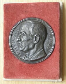 Medaile E. Beneš; autor Ihriský 1945 - 1