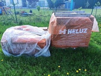 Cihly Heluz UNI 20,25,30 broušené