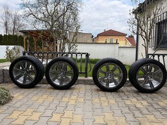 ALU BMW 4KS +ZIMNÍ PNEU BRIDGESTONE VZOREK 80% ROZ.275/45R20