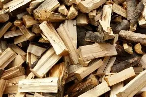 Prodám kvalitní palivové dřevo DOPRAVA ZDARMA AŽ KVAM DOMU
