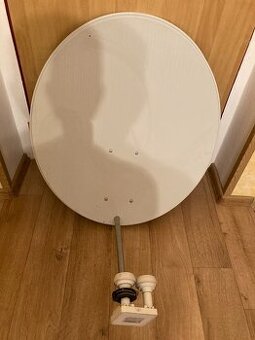 Satelitní parabola.