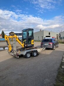 Minibagr KMZ 20
