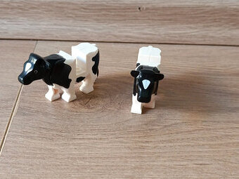 2x lego kráva s černými puntíky