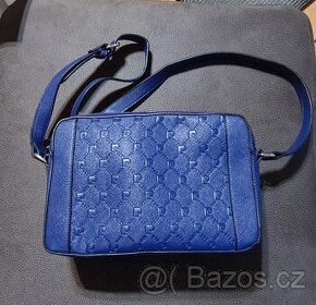 Krásná nová crossbody kabelka