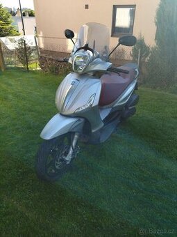 Piaggio Beverly 350