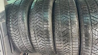 Zimní pneu Pirelli Scorpion Winter 215 65 17 , 99H ,