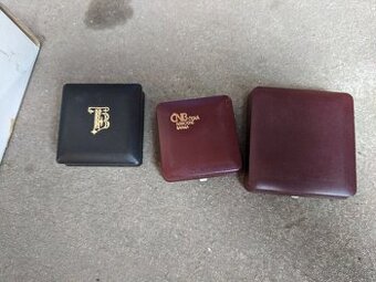 3x prazdna etue - 1 duk karel IV, 1/4 unce CNB , a 1/2 unce - 1