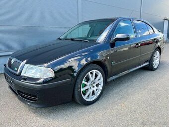 Škoda Octavia RS 1.8T 132kW ČR Výhřev ŠÍBR Senzory DX Xenon