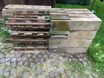Daruji za odvoz ..Betonové sloupky + desky