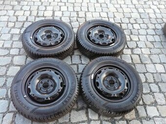 ZIMNÍ PNEU + DISKY ŠKODA 165/70R14 VW SEAT