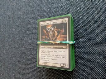 Standard balík mono-W samurajský. Magic the Gathering.