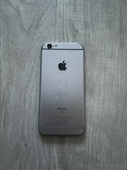 Apple iPhone 6s - 32GB