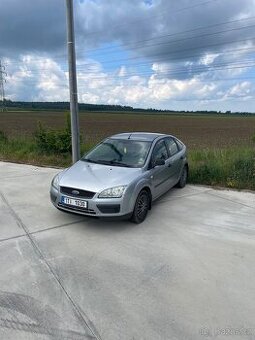 Prodám Ford Focus Mk 2 na náhradní díly nebo jako celek