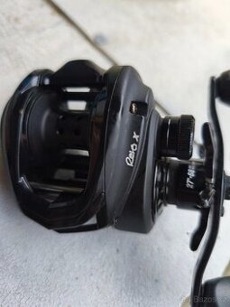 Baitcast multík Abu Garcia REVO 4XL
