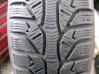 185/60 R15 KLEBER (2x6,5 a 2x6mm) č.15773/B7