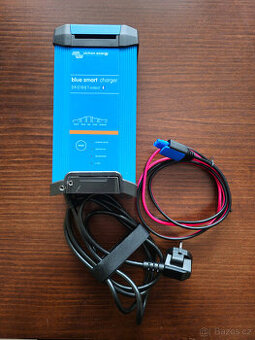 Victron Energy BlueSmart 24V/16A IP22 nabíječka baterií