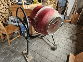 Stavební míchačka na beton 220V asi 125l