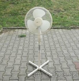 ventilátor, velký stojanový ventilátor, větrák