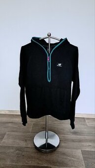 Krásná dámská mikina New Balance