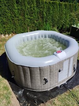 Vířivka Belatrix Luxury 125