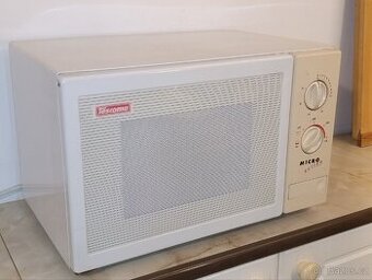 Mikrovlnka Tescoma retro