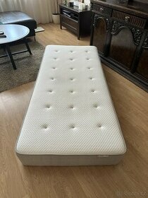 Kvalitní pružinová matrace Ikea Hesseng 9O x 200
