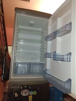Prodám ledničku Baumatic