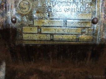 Elektromotor Sousedík na podvozku