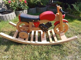 Dřevěná motorka, odrážedlo