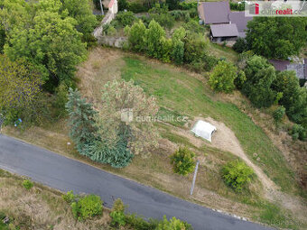 Prodej pozemku v Encovanech