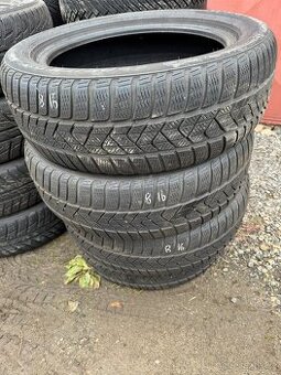816. 4x zimní pirelli 205/55 r17 ( cca 5 - 5,55 mm)