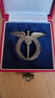 Etue 02 krabička pro odznak CSpilot - letec - pozorovatel