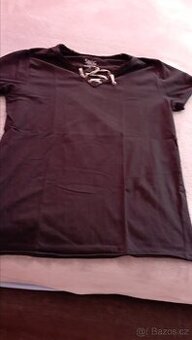 Dívčí, dámská trička, krátký rukáv S - M