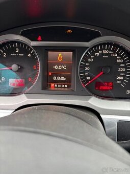 Audi A6 Allroad 3,0tdi automat-171kw stk10/27