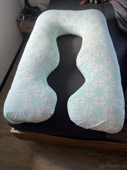 Těhotenský a kojící polštář Milkie
