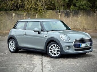 Mini Cooper 1,5T 100kw, serviska, velký servis, TOP