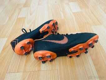 Kopačky Nike