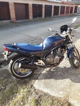 Prodám YAMAHA 600 XJ