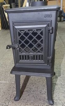 Litinová kamna Jotul F 602 N černý lak